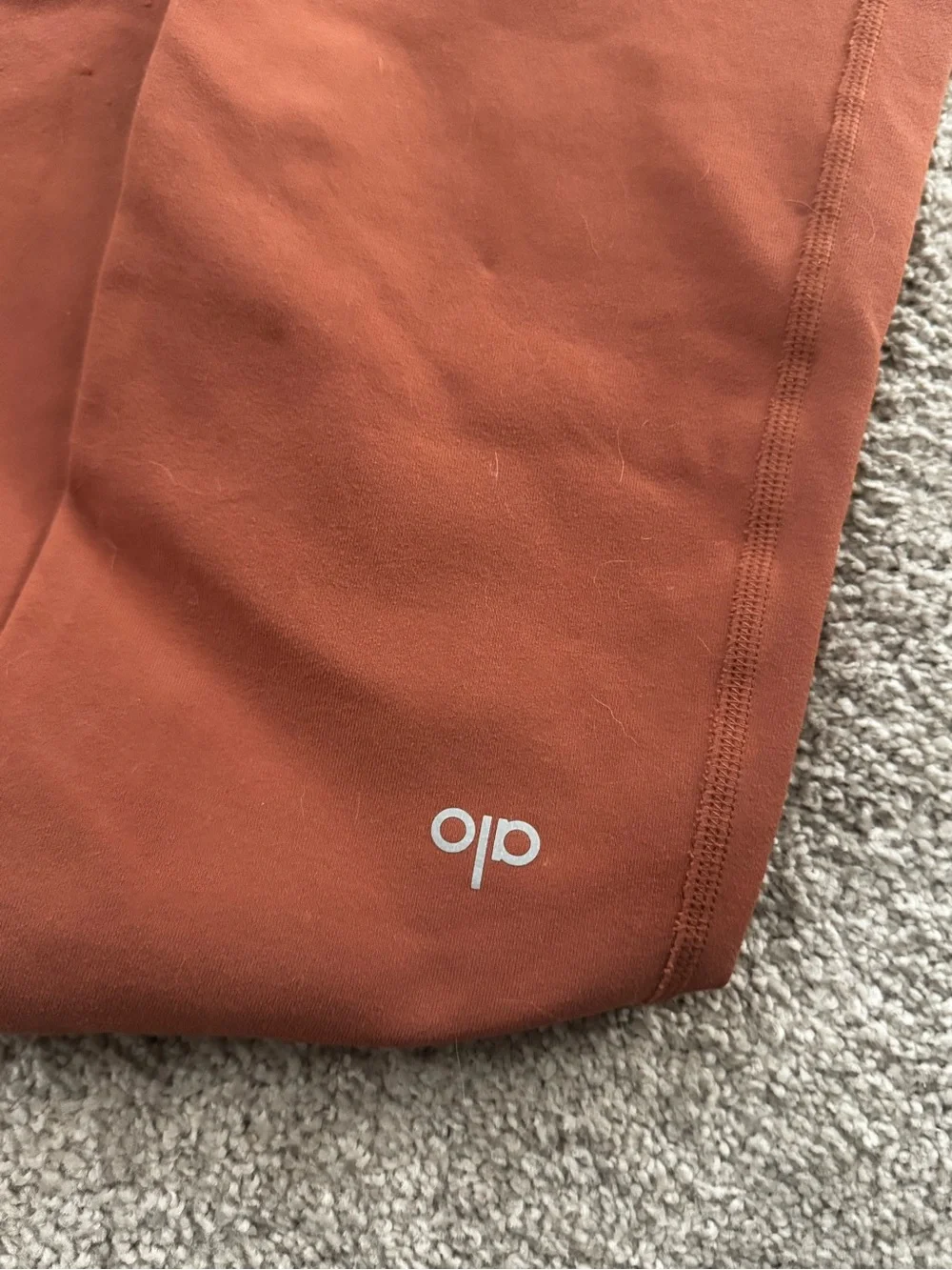 ALO Yoga Kids Rust brown leggings low rise flare XS